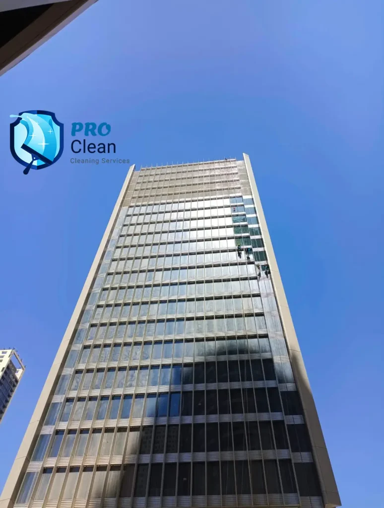 تنظيف واجهات - شركة تنظيف واجهات - تنظيف واجهات زجاجية - تنظيف واجهات كلادينج